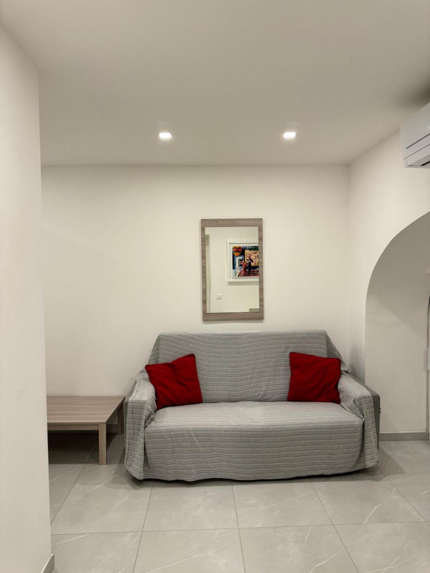 Re House Suite & Deluxe Apartament Ascoli Piceno Exteriér fotografie