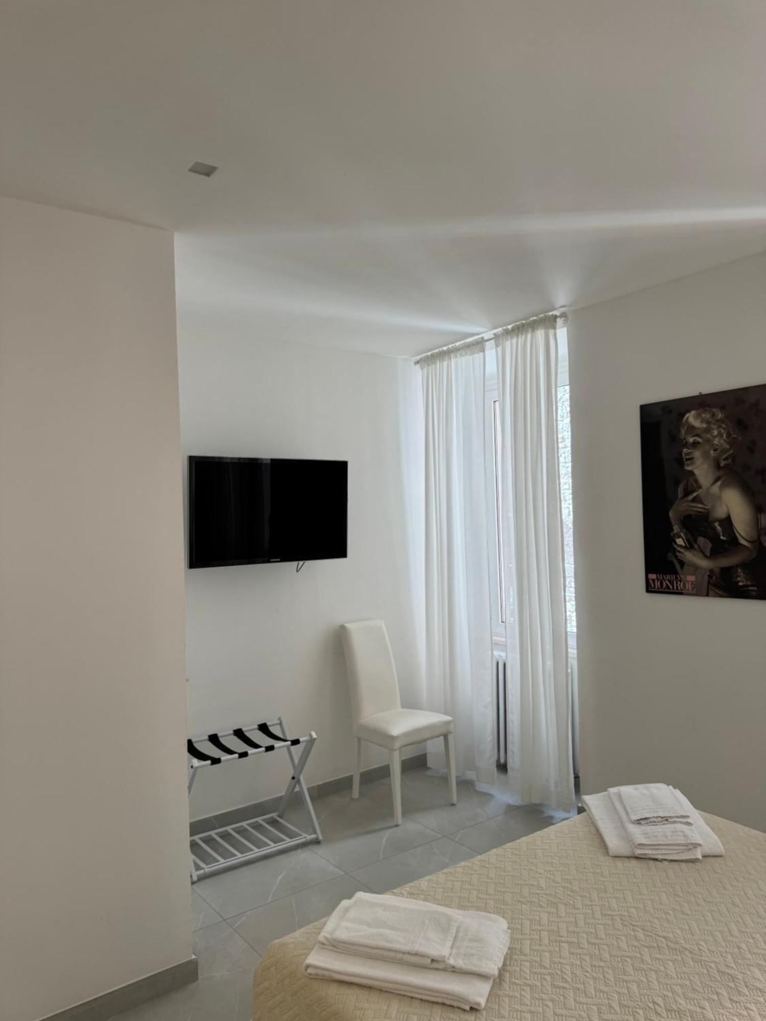 Re House Suite & Deluxe Apartament Ascoli Piceno Exteriér fotografie