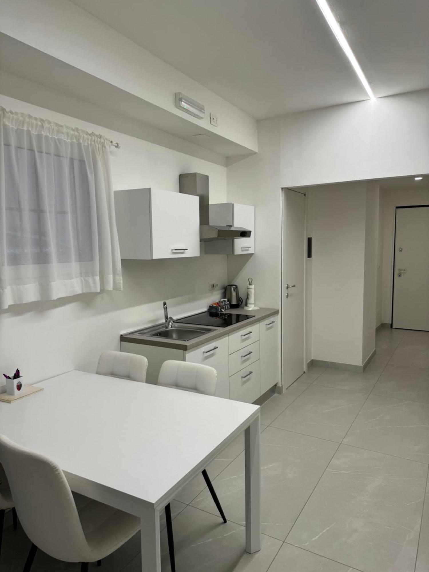 Re House Suite & Deluxe Apartament Ascoli Piceno Exteriér fotografie